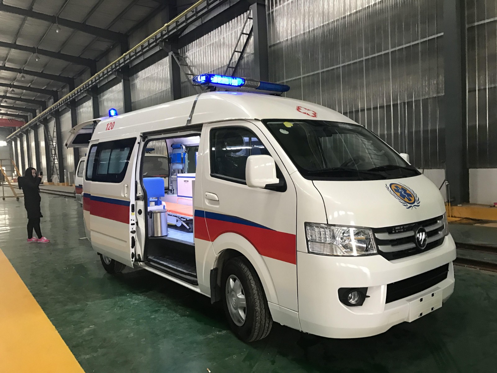 伊犁救护车转院